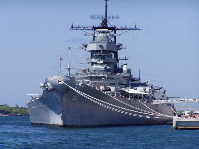 Battleship floating water dock small free wallpaper for desktop - medium preview image