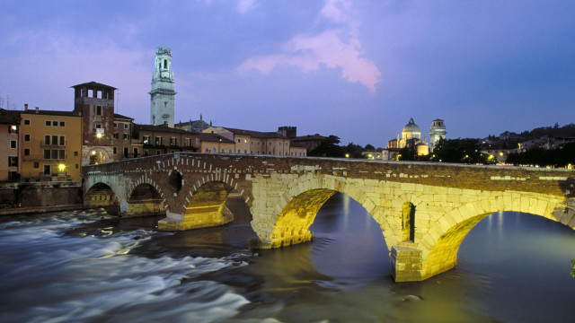 Bridge river clocktower dusk city free wallpaper for desktop - medium preview image