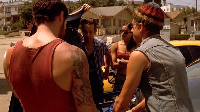 Group people car talking street free wallpaper for desktop - medium preview image