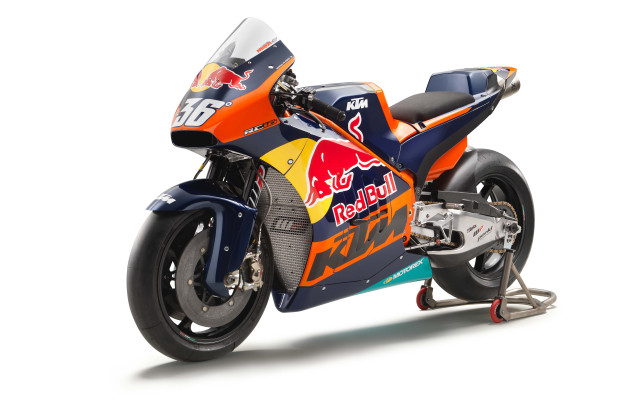 Motorcycle red bull logo side free wallpaper for desktop - medium preview image