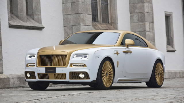 White gold car parked street free wallpaper for desktop - medium preview image