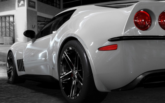 White sports car night buildings free wallpaper for desktop - medium preview image