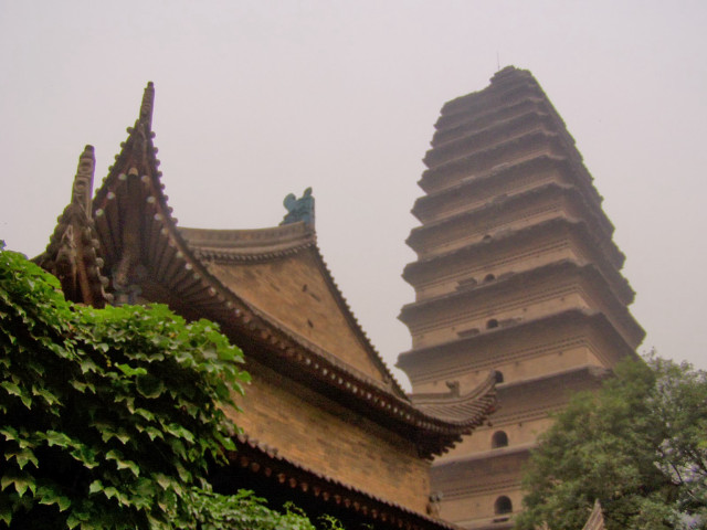 Tall clock tower building tree free wallpaper for desktop - medium preview image