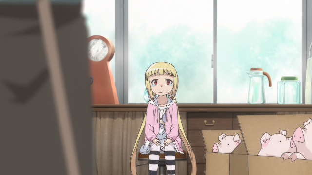 Girl chair room clock pig free wallpaper for desktop - medium preview image