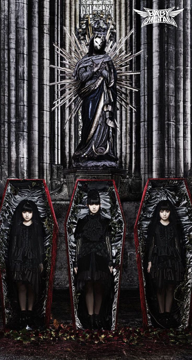 Group throne statue people standing free wallpaper for mobile - medium preview image