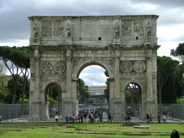 People stone arch fountain neoclassicism free wallpaper for desktop - medium preview image