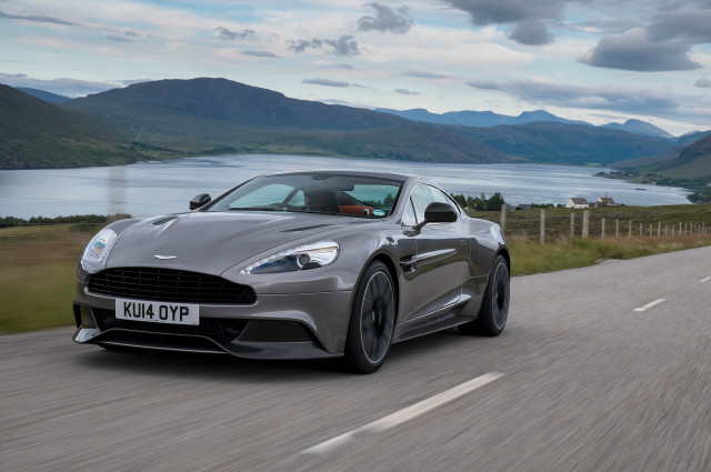 Silver car lake mountains cloudy free wallpaper for desktop - medium preview image