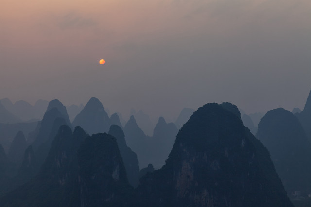 Mountain range sunset hazy sky #2 free wallpaper for desktop - medium preview image