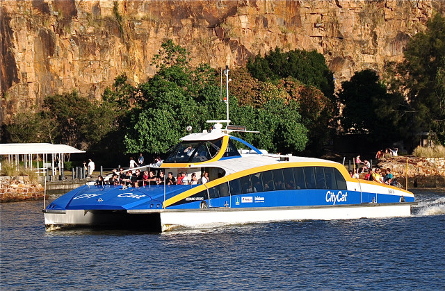 Blue white boat people mountain free wallpaper for desktop - medium preview image