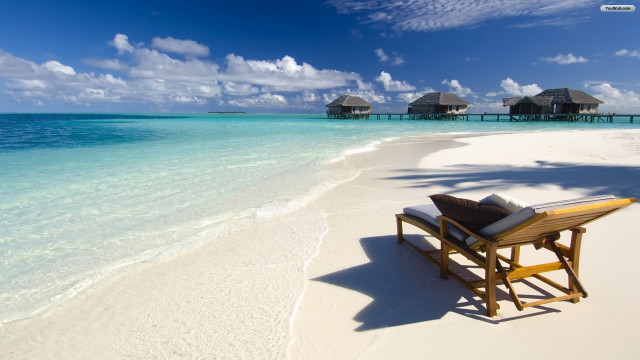 Chair table beach ocean huts free wallpaper for desktop - medium preview image