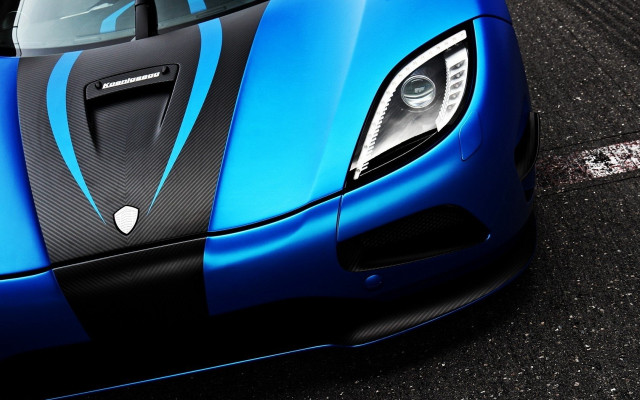 Blue sports car black stripe #2 free wallpaper for desktop - medium preview image