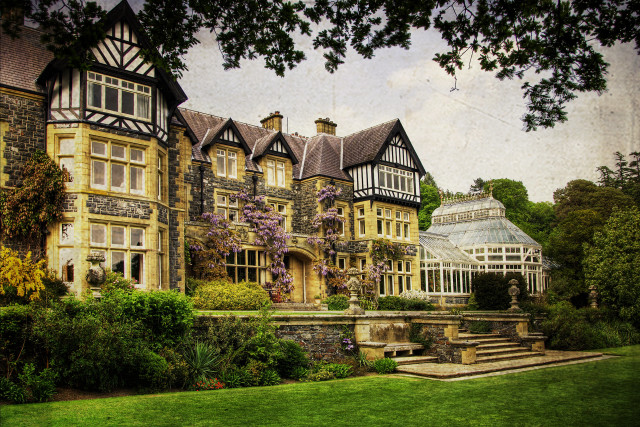 Large house garden glass house free wallpaper for desktop - medium preview image