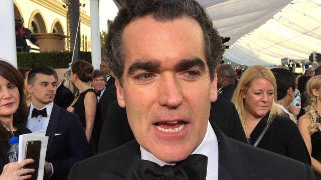 Man tuxedo surprised face phone free wallpaper for desktop - medium preview image