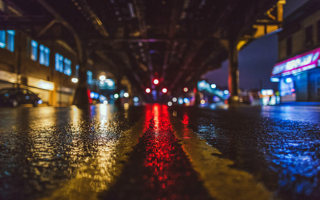 Wet street red light night free wallpaper for desktop - medium preview image