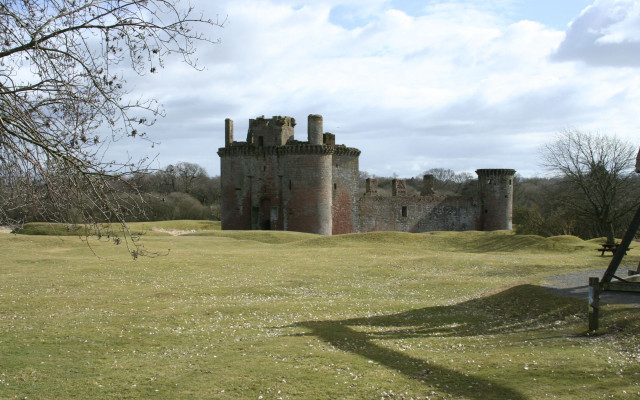 Castle clocktower field tree foreground free wallpaper for desktop - medium preview image