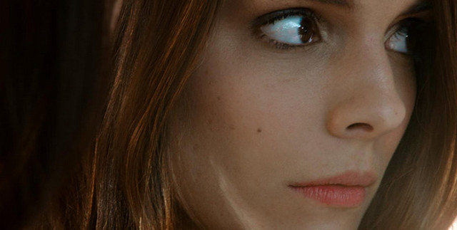 Woman blue eyes tie serious free wallpaper for desktop - medium preview image