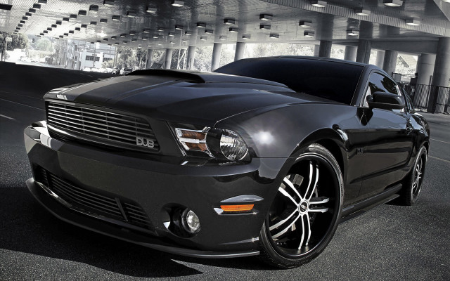 Black mustang parking lot building free wallpaper for desktop - medium preview image