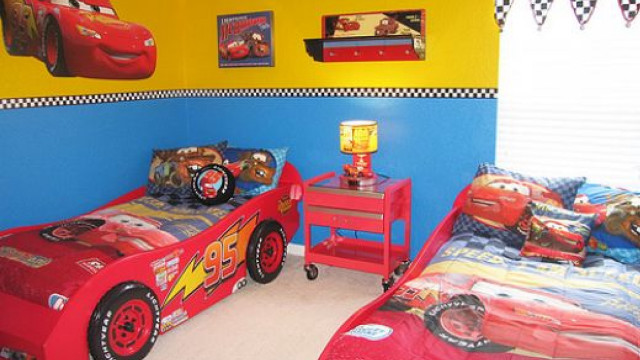 Luxury maximalism car bedroom red free wallpaper for desktop - medium preview image