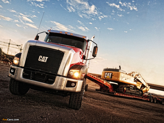 Large truck towing tractor flatbed free wallpaper for desktop - medium preview image