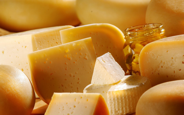 Cheese pile honey jar slices free wallpaper for desktop - medium preview image