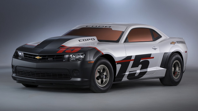 Silver black car number light free wallpaper for desktop - medium preview image