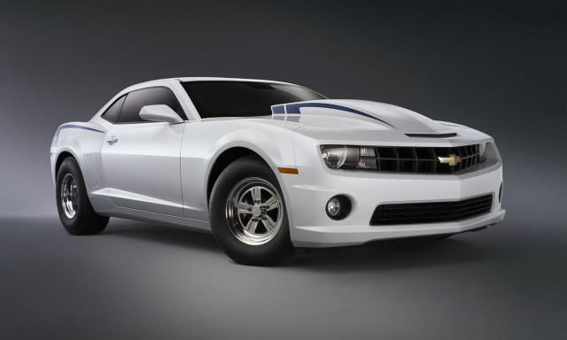 White car black hood gray #2 free wallpaper for desktop - medium preview image