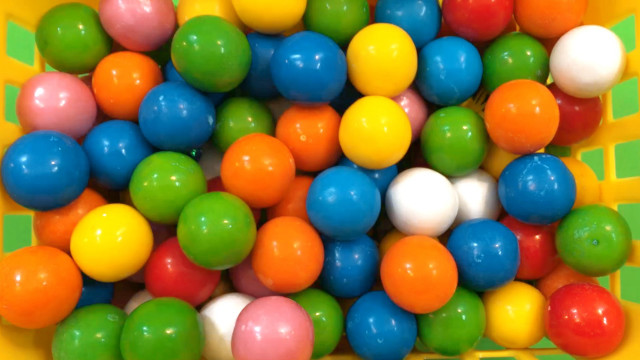 Yellow basket colorful balls different free wallpaper for desktop - medium preview image