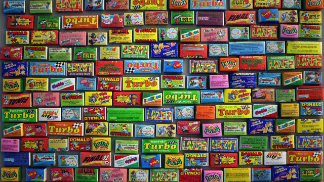 Candy boxes store window display #2 free wallpaper for desktop - medium preview image