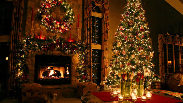 Living room christmas tree fireplace #3 free wallpaper for desktop - medium preview image