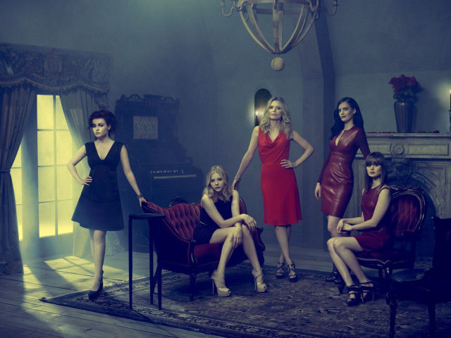 Women dresses posing picture room free wallpaper for desktop - medium preview image