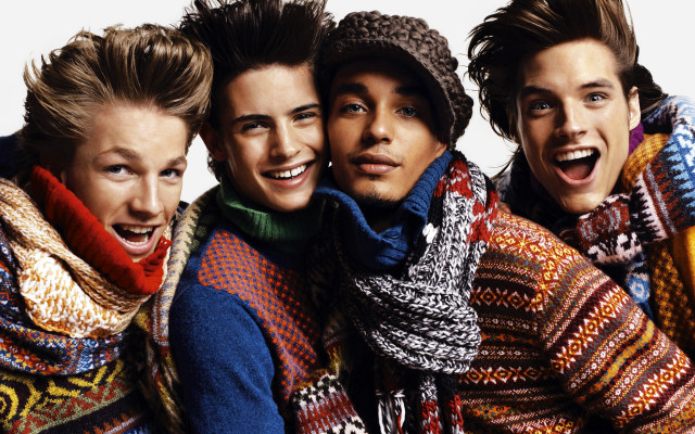 Young men scarves heads group free wallpaper for desktop - medium preview image