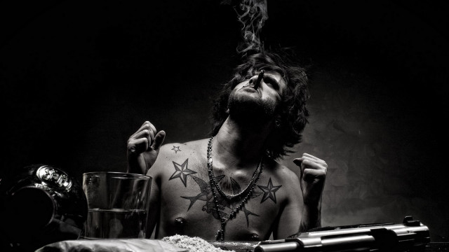 Man gun water glass cigarette free wallpaper for desktop - medium preview image