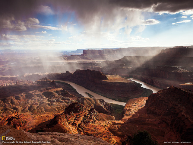 River canyon mountains clouds sunbeam free wallpaper for desktop - medium preview image