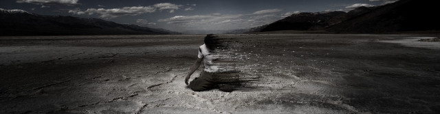 Desert landscape black white mountains free wallpaper for desktop - medium preview image