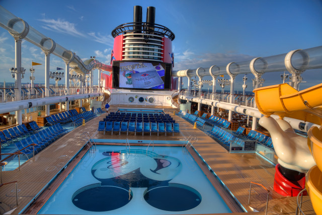 Cruise ship pool chairs screen free wallpaper for desktop - medium preview image
