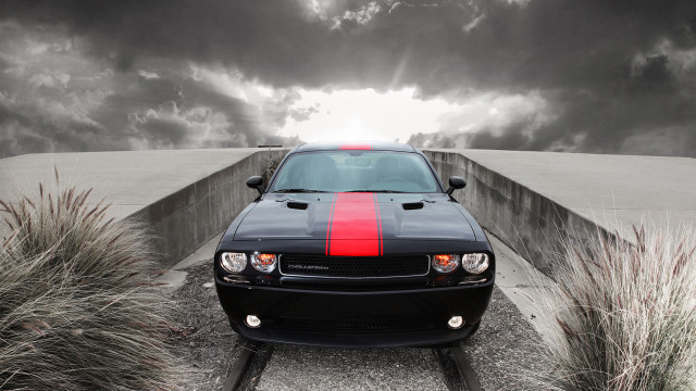 Black car red stripe track free wallpaper for desktop - medium preview image