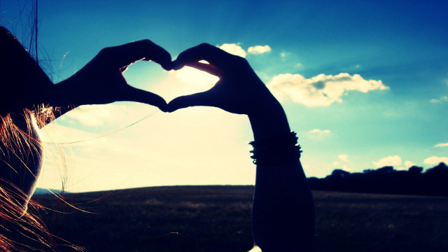 Woman heart hands sunlight love free wallpaper for desktop - medium preview image