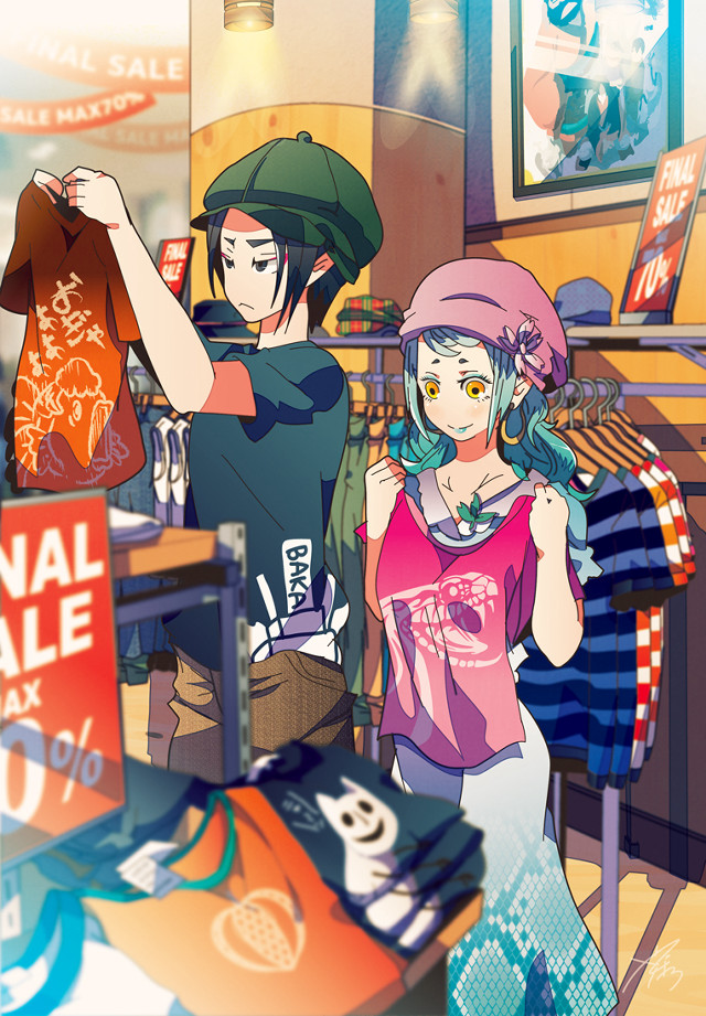 Couple people store table bag free wallpaper for mobile - medium preview image