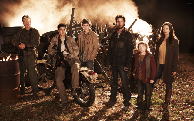 Group motorcycle dirt smoke people free wallpaper for desktop - medium preview image