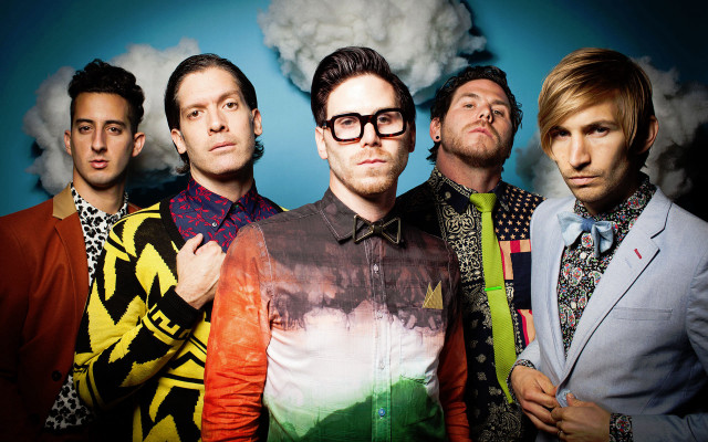 Men group smoke steam sky free wallpaper for desktop - medium preview image