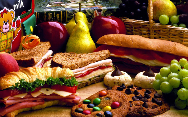 Sandwiches fruit table basket chips #2 free wallpaper for desktop - medium preview image