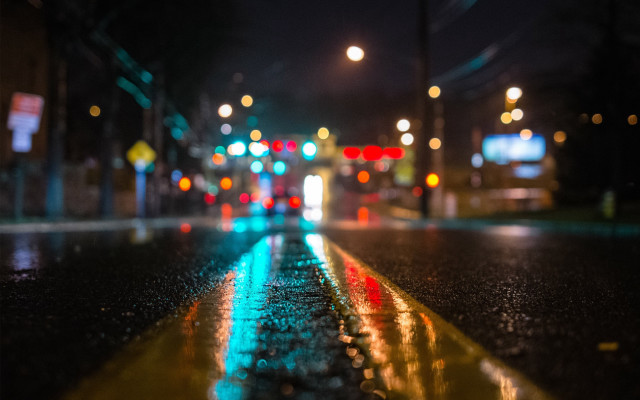 Wet street traffic lights night #7 free wallpaper for desktop - medium preview image