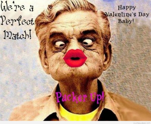 Creepy clown red nose yellow #2 free wallpaper for desktop - medium preview image