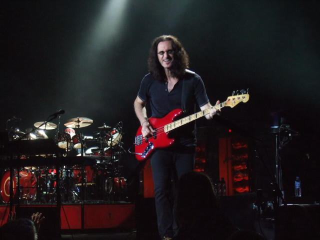 Man stage red guitar microphone free wallpaper for desktop - medium preview image