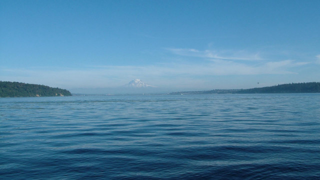 Water mountain blue sky clouds free wallpaper for desktop - medium preview image