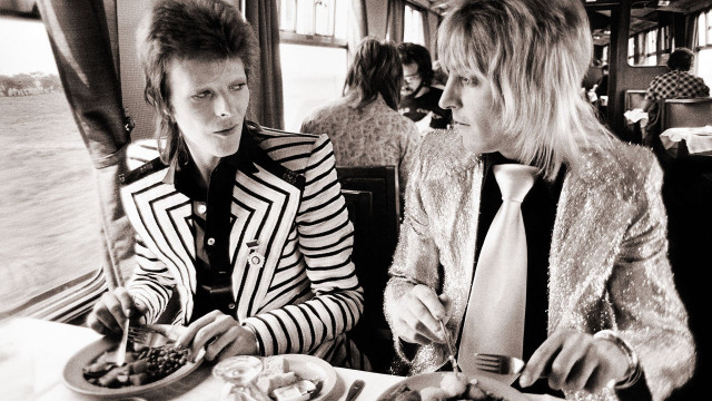 Two women sitting table food free wallpaper for desktop - medium preview image