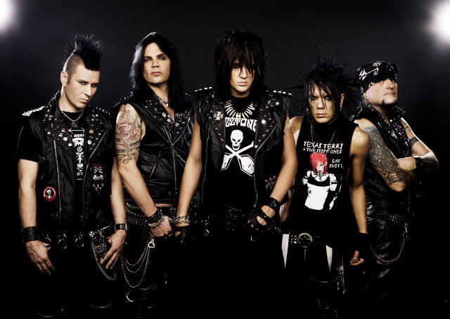 Group men dark room tattoos free wallpaper for desktop - medium preview image