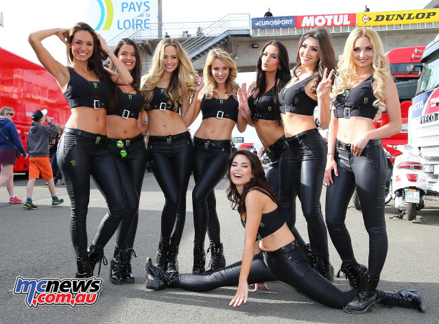 Women black outfits parking lot free wallpaper for desktop - medium preview image