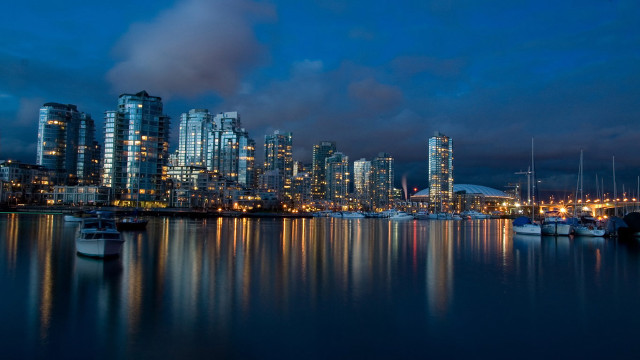Vancouver city skyline night bridge free wallpaper for desktop - medium preview image