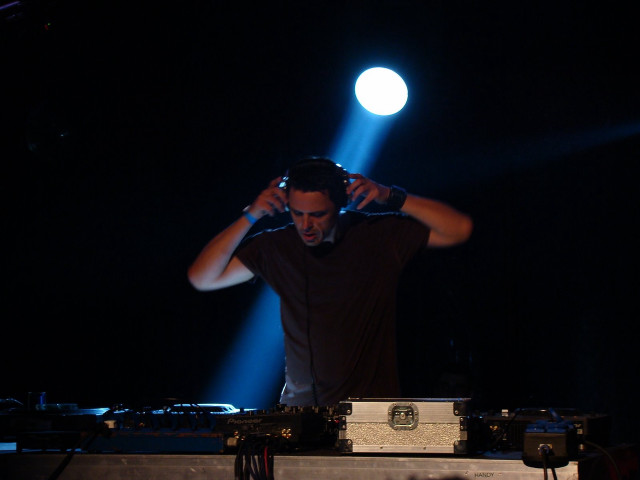 Man dj equipment concert light free wallpaper for desktop - medium preview image